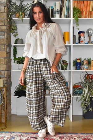 Caleb Plaid Brushed Cotton Relaxed Barrel Pant Olive